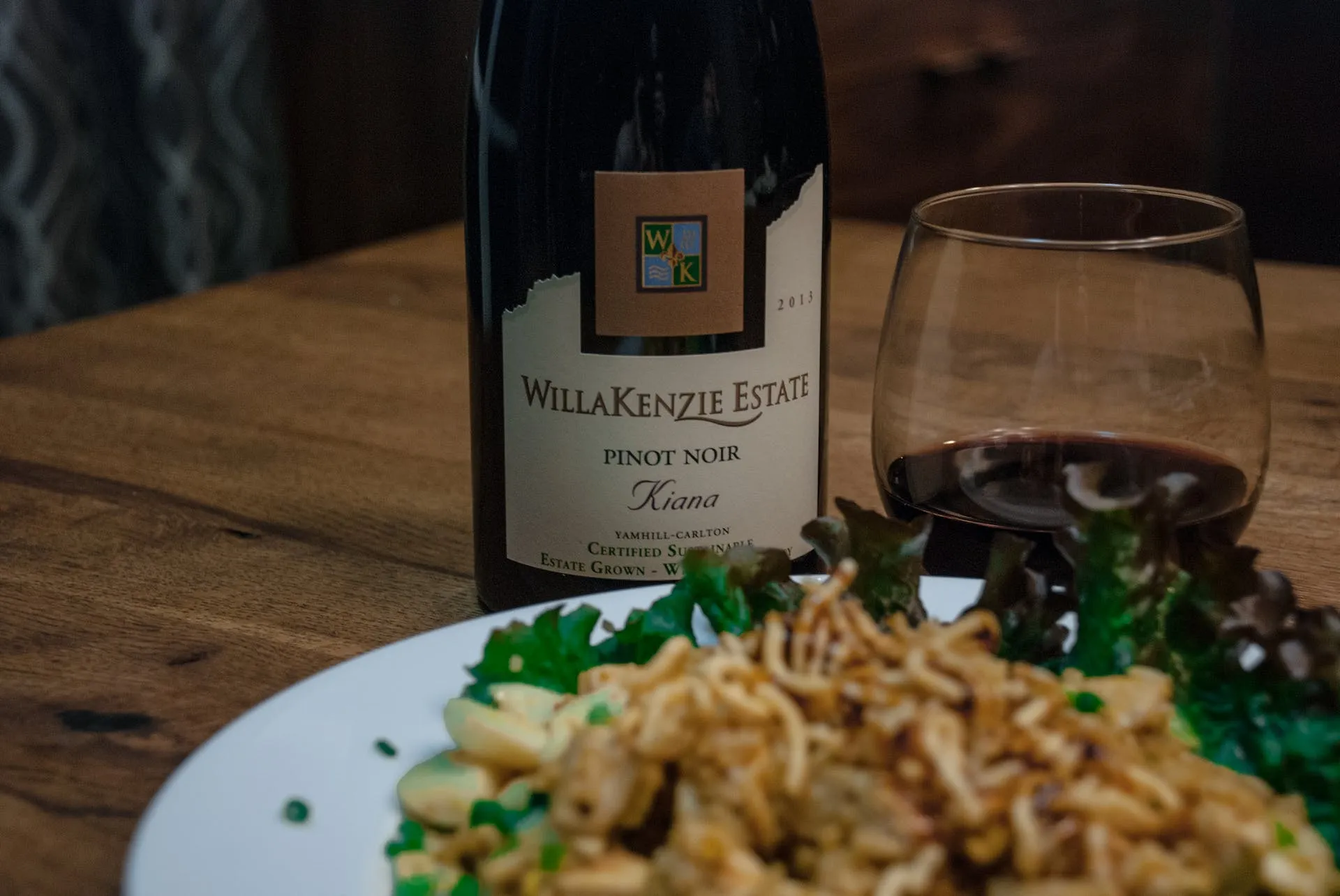 You are invited to dinner and don't know what wine to bring? We suggest it to you!