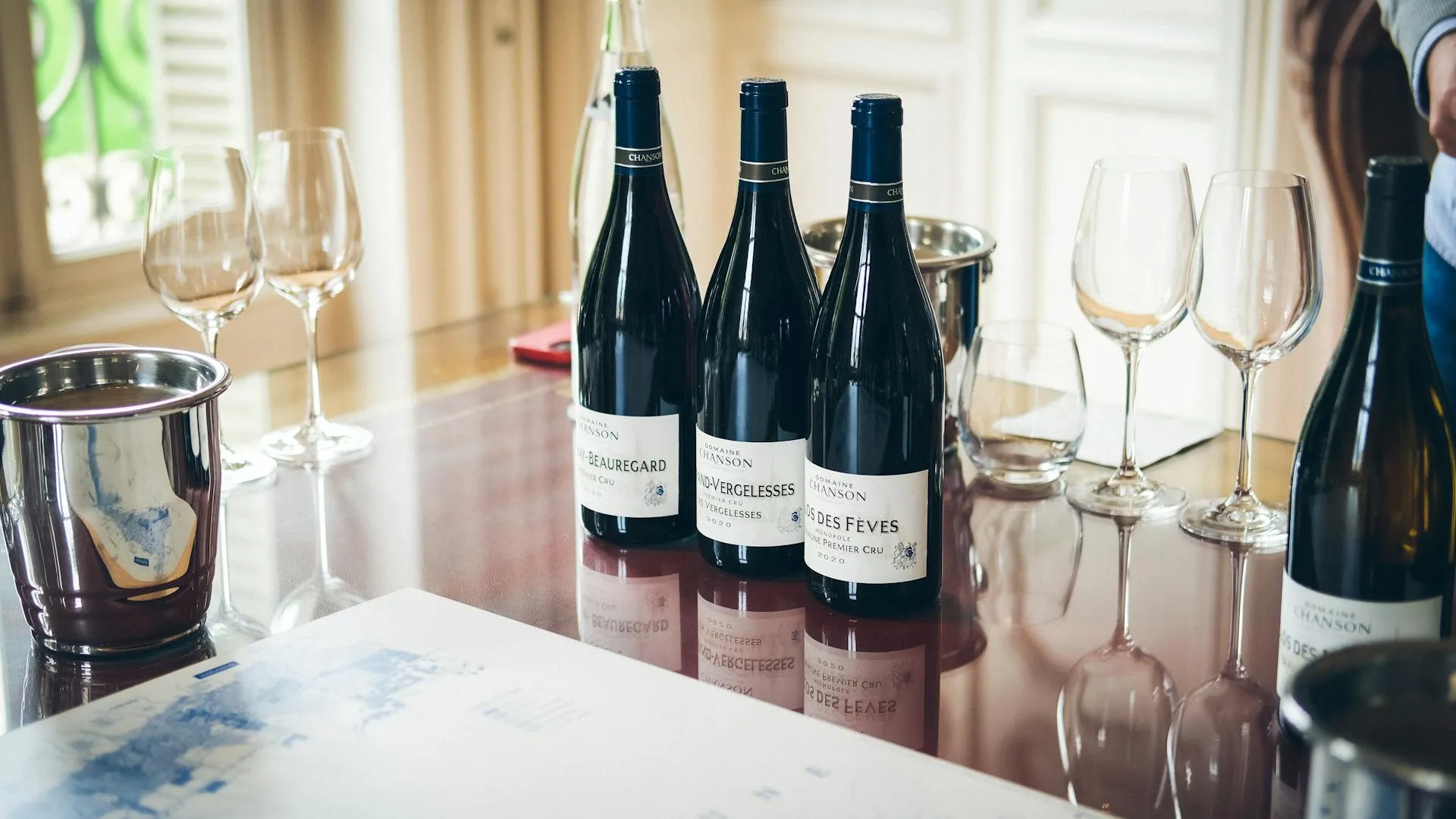 Wine tasting guide: unraveling the secrets of a good glass