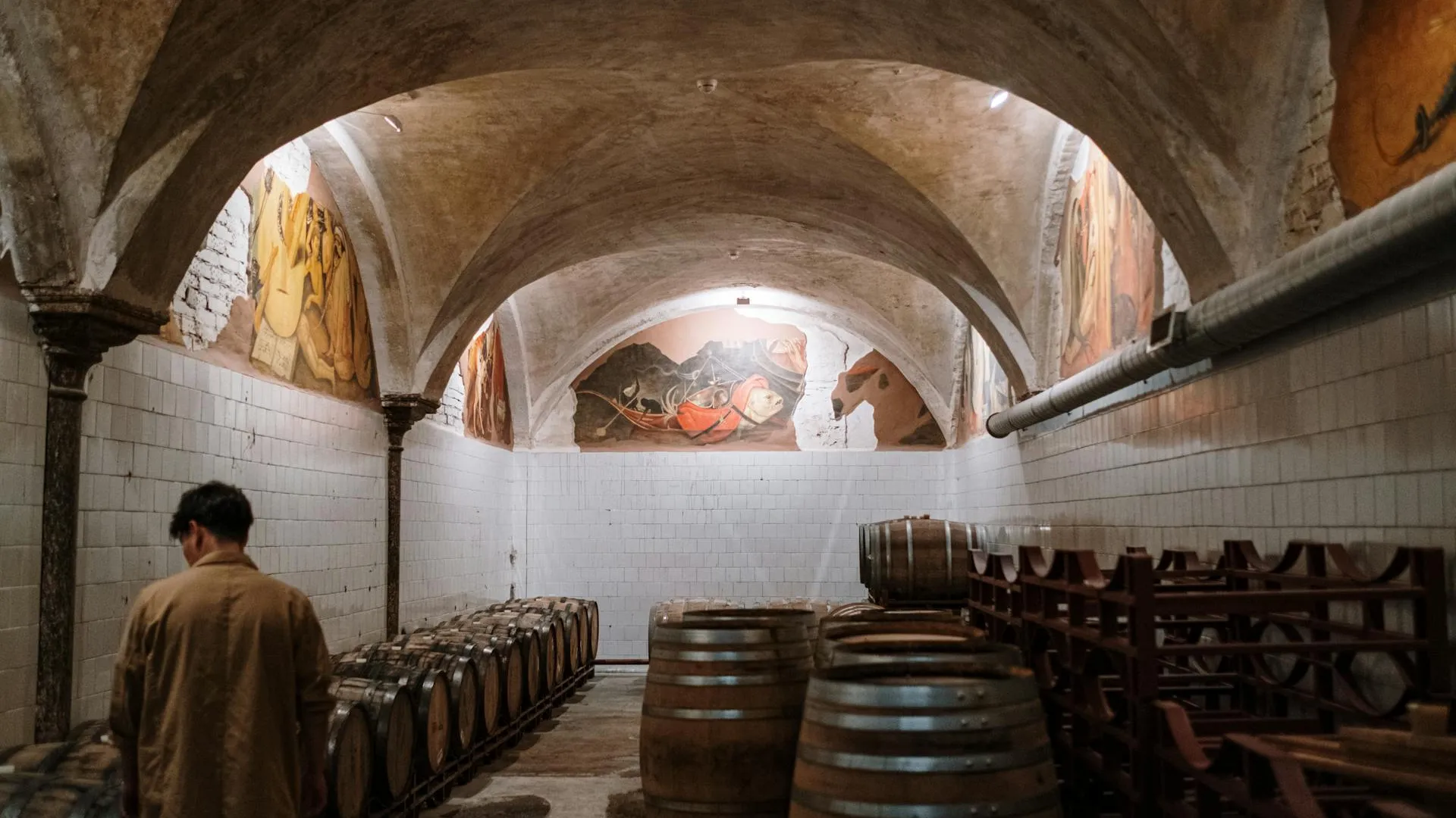 Analisi trend globali del consumo di vino: statistiche e previsioni 2024